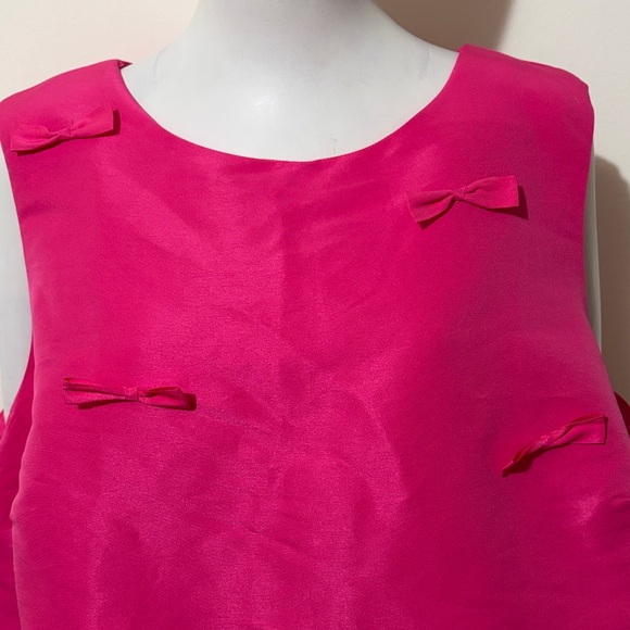 Kate Spade Fuchsia Sleeveless Blouse with Bow Details - Picture 2 of 11